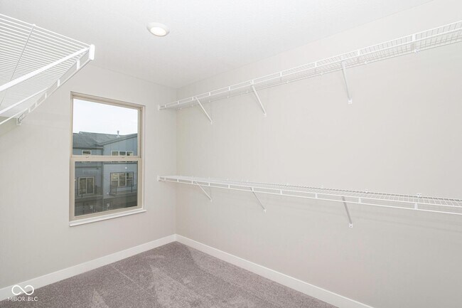 Building Photo - 8238 Bostic Dr