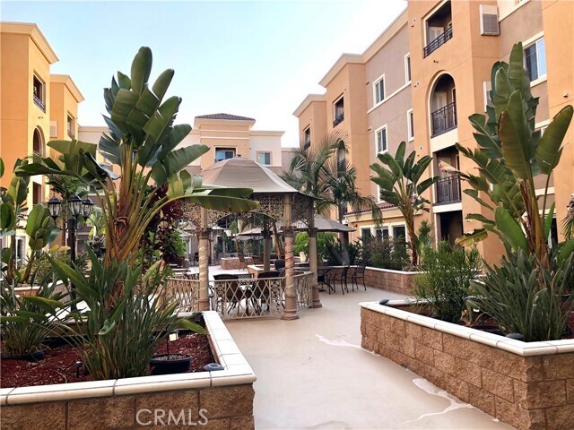 Building Photo - 11 S 3rd St