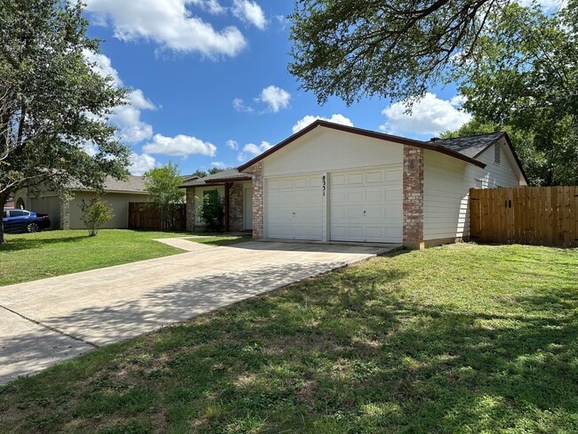 Building Photo - 8231 Meadow Forest St