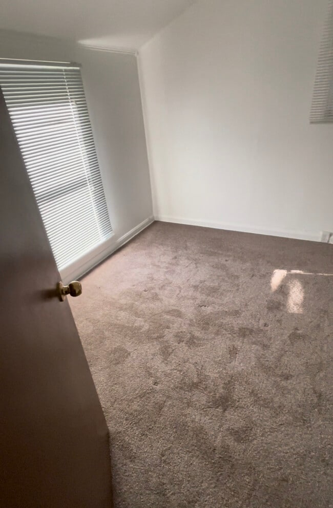 Building Photo - 1522 Bradford St NW