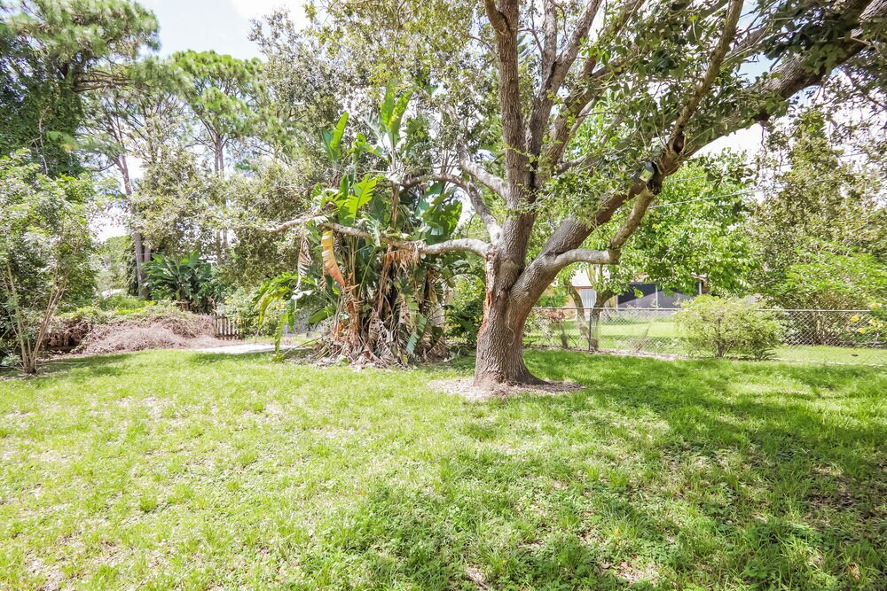 Building Photo - 3644 Ribera Ave