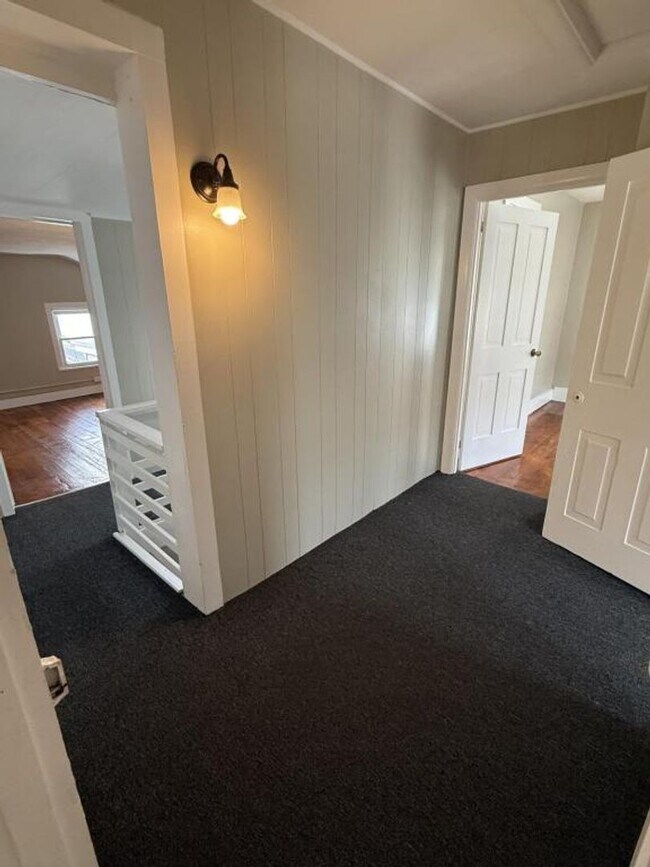 Building Photo - COMING SOON! 3 Bedroom in Newport, PA!