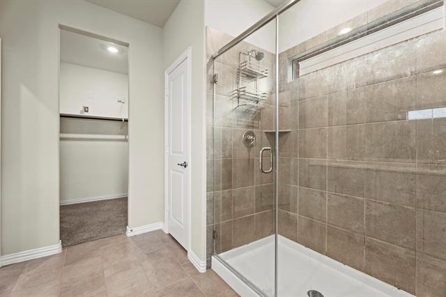 Building Photo - 2275 Clf Spgs Dr