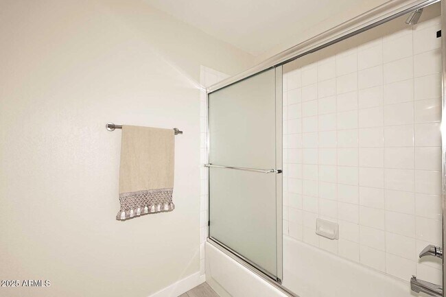 Building Photo - 15050 N Thompson Peak Pkwy