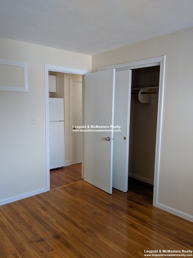 Building Photo - 80 Litchfield St