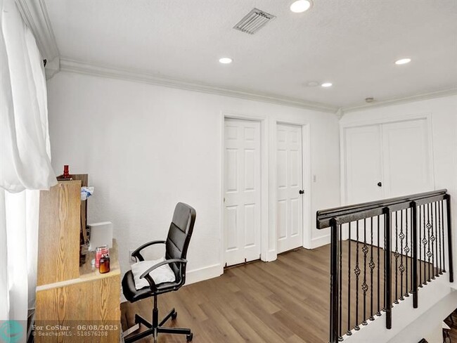 Building Photo - 613 NW 135th Terrace