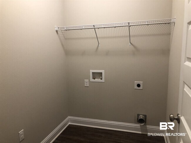 Building Photo - 12781 Waxwing Ave
