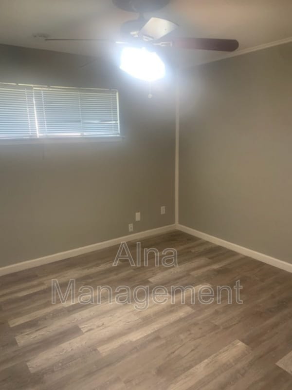 Building Photo - 80 E Mountain Creek Dr