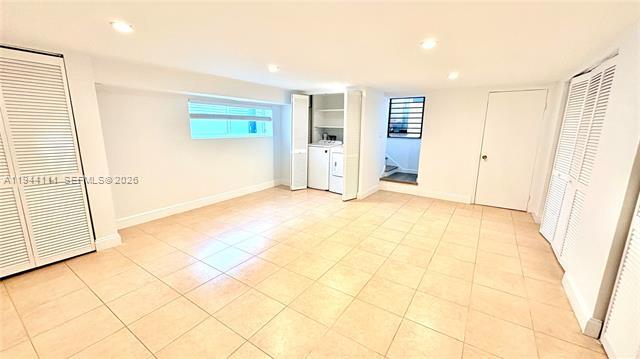 Building Photo - 2301 S Miami Ave