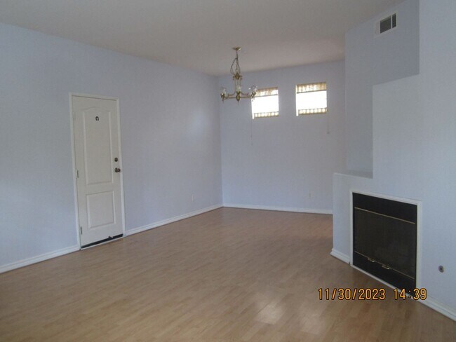 Building Photo - SPACIOUS PLACENTIA TOWNHOME
