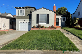 Building Photo - Two Bedroom in Daly City with Bonus Room, ...