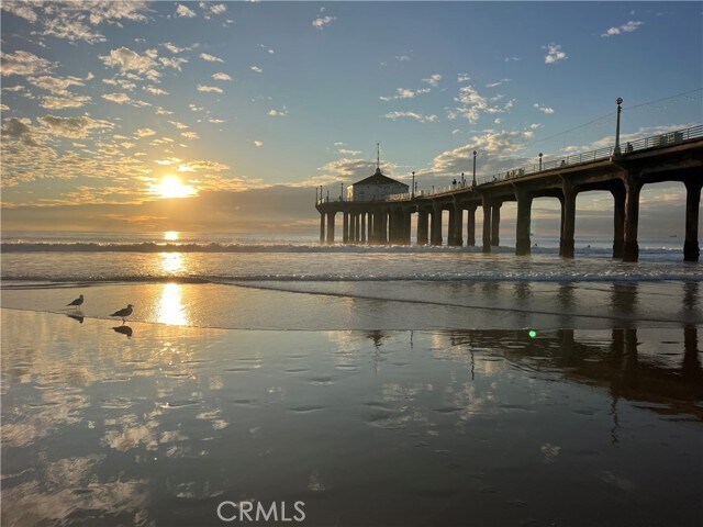 Building Photo - 720 Manhattan Beach Blvd