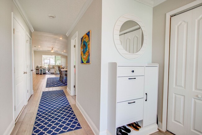 Building Photo - ST. AUGUSTINE HOME FOR RENT!