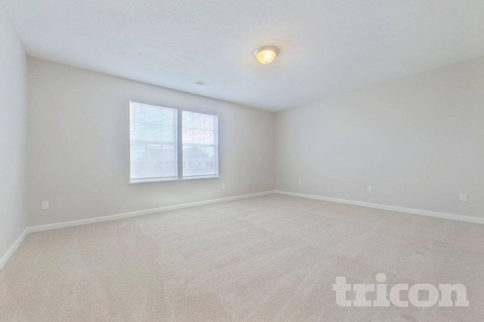 Building Photo - 410 Fox Trot Dr