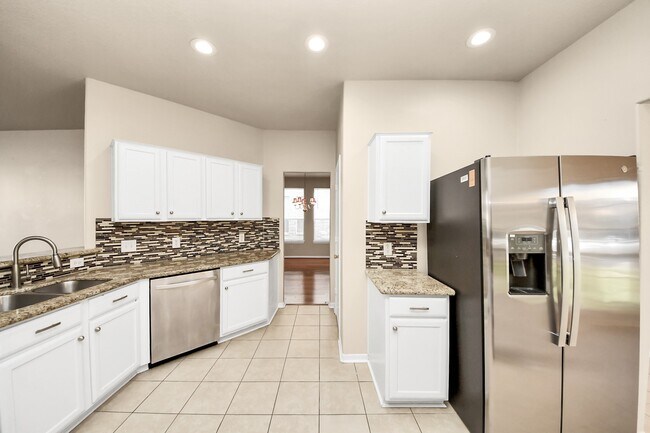 Building Photo - 19438 Juniper Vale Cir