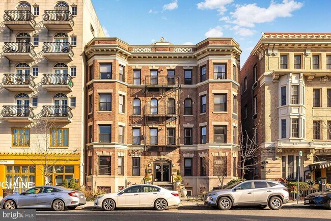 Primary Photo - 1844 Columbia Rd NW