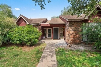 Building Photo - 1601 Faro Dr