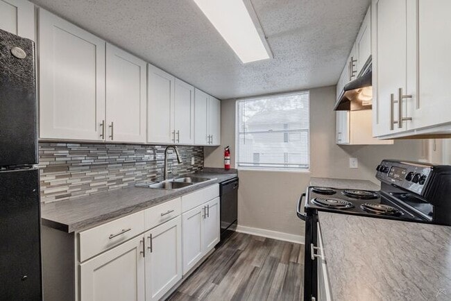Building Photo - Affordable Living 20 Minutes from Everything Atlanta - Manchester Ridge