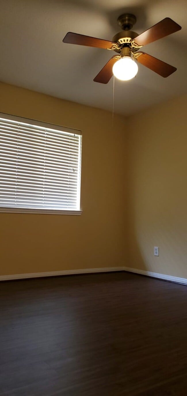 Building Photo - 7227 Colony Bend Ln