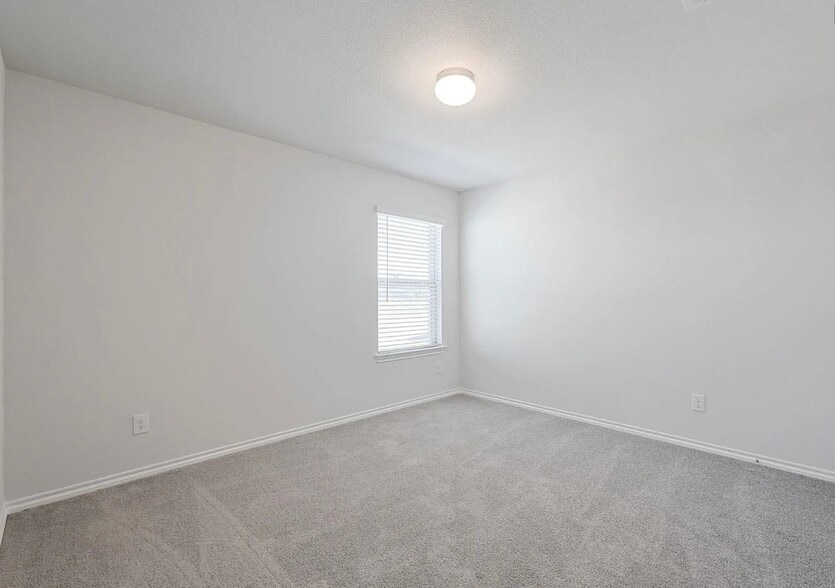 Building Photo - 9825 Mescalbean Blvd