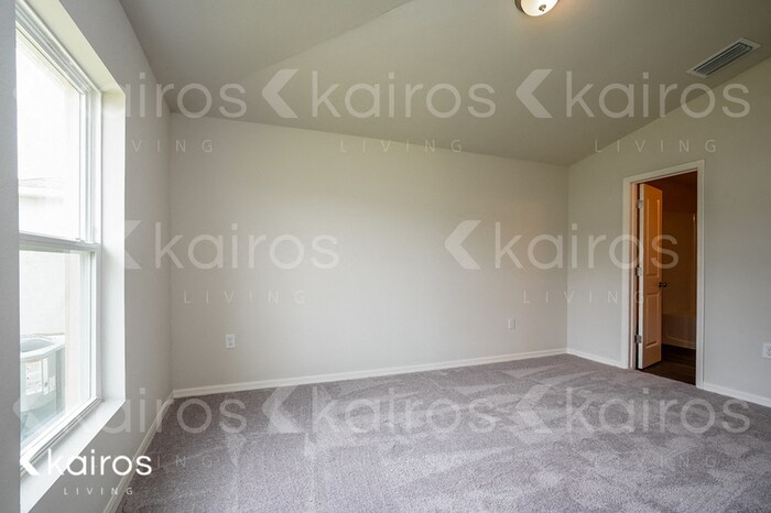 Building Photo - 18304 Gibraltar Ln