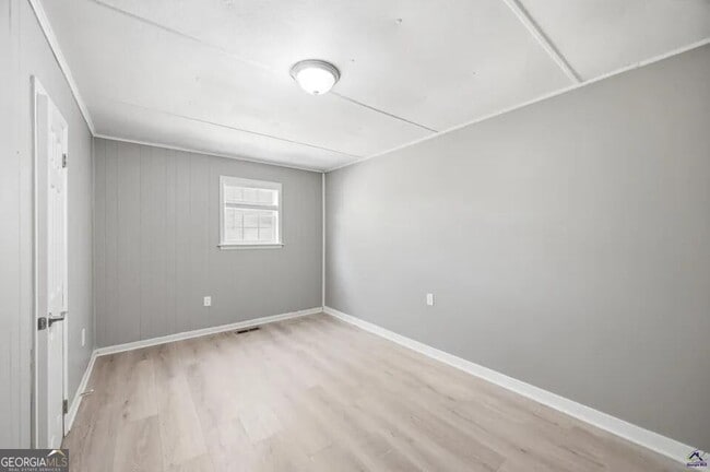 Building Photo - 427 Gun Club Rd