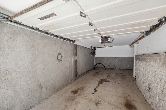 Building Photo - 1406 Post St