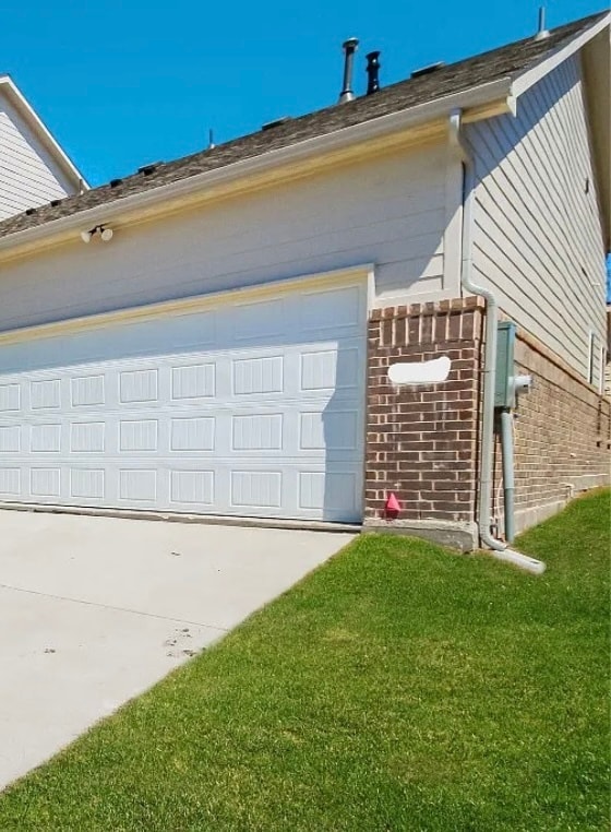 Building Photo - 2432 Freshwater Ln