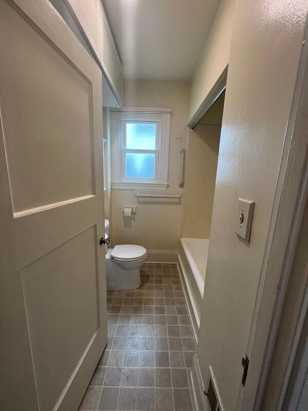 Building Photo - 3226 Fernside Blvd