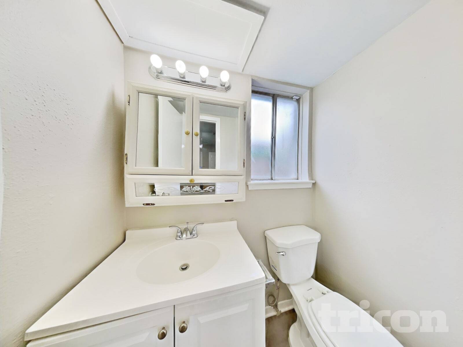 Building Photo - 9007 Gauguin Dr