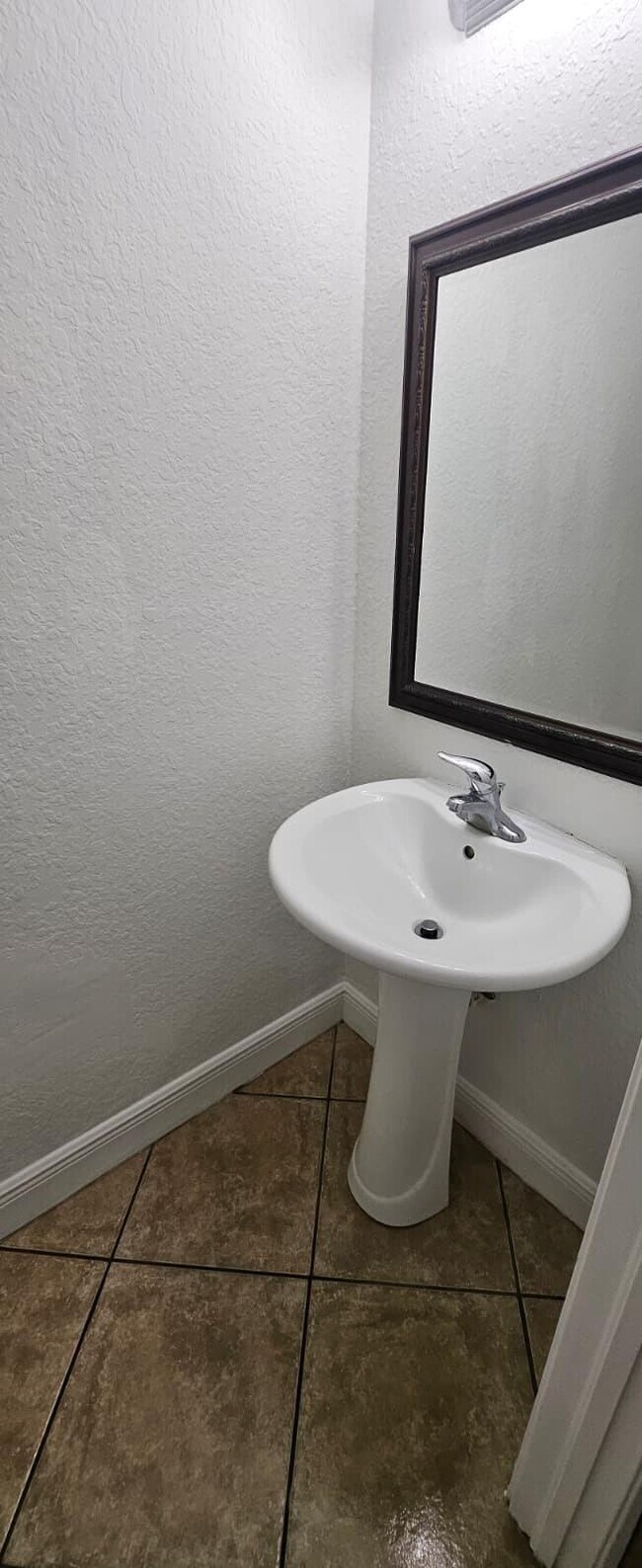 Building Photo - 4915 Springfield St