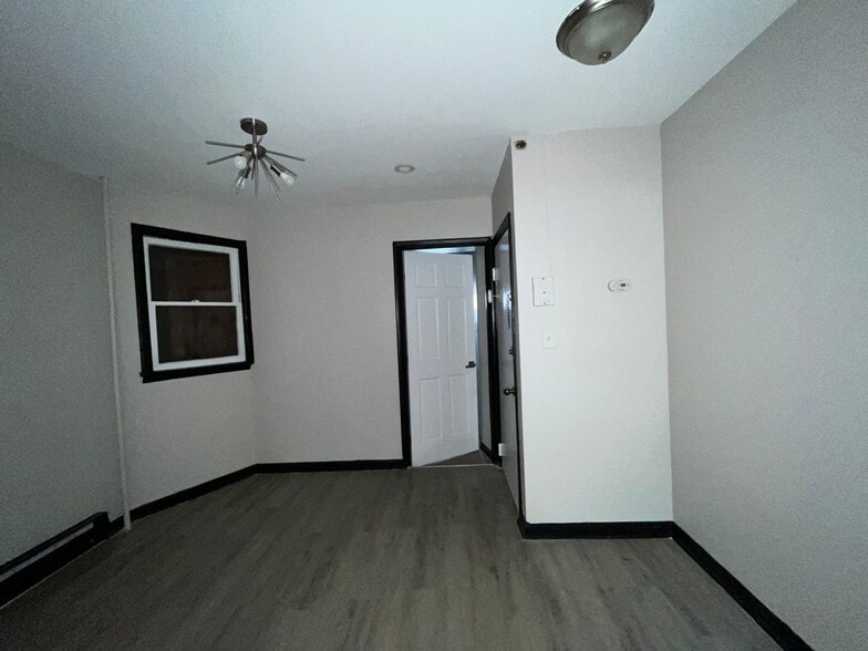 Building Photo - 218 Fairmount Ave