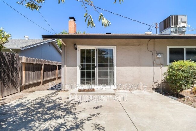 Building Photo - 5619 N El Dorado St