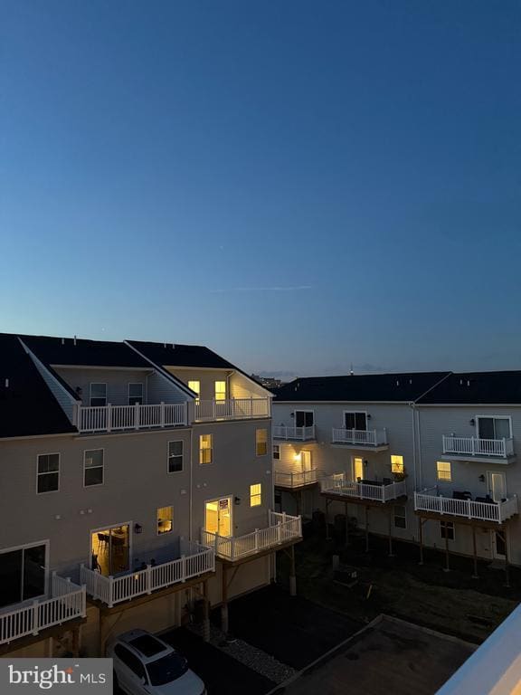 Building Photo - 10 Barbine Wy