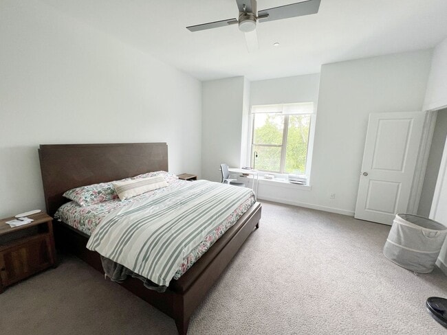 Building Photo - VIEW NOW - COMING SOON -Stunning 3-Bedroom Townhome Overlooking Greenbelt in Plano ISD 600 Collie...