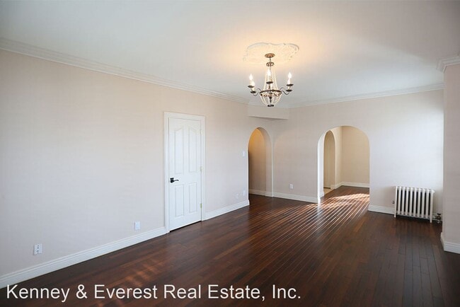 Building Photo - 1 br, 1 bath House - 2201 Sacramento #504