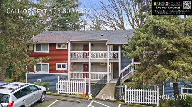 Building Photo - 15242 SE 43rd Ct