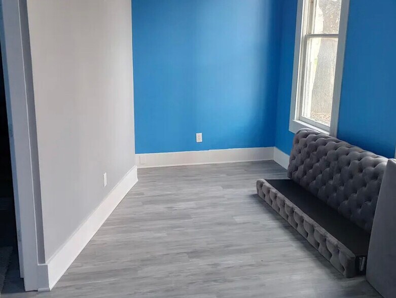 Building Photo - 3801 Whitman Ave