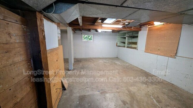 Building Photo - 622 NW 29th St
