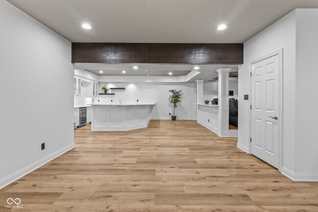 Building Photo - 11390 Heron Pass