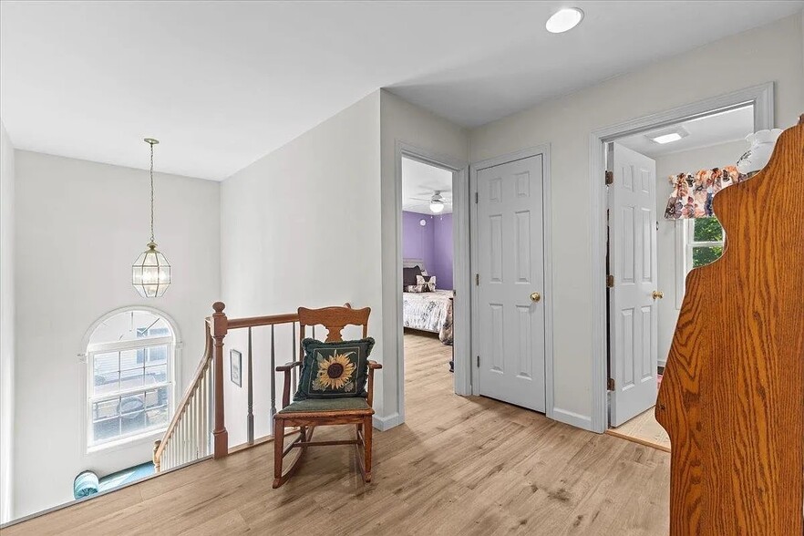 Building Photo - 65 Forman Dr