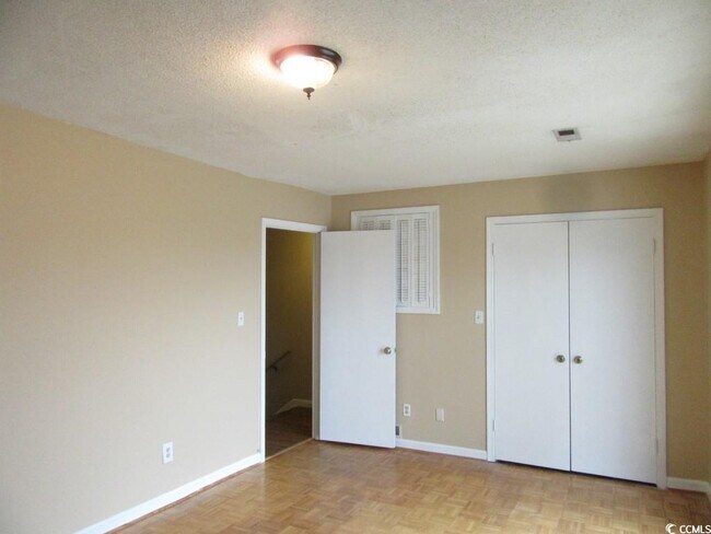 Building Photo - 1450 Turkey Ridge Rd