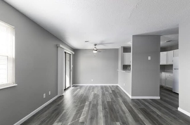 Building Photo - 226 Timber Ridge Dr