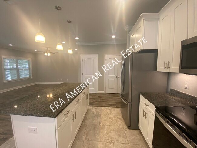 Building Photo - 8461 Laredo St