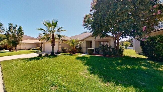 Building Photo - 12275 Deersong Dr