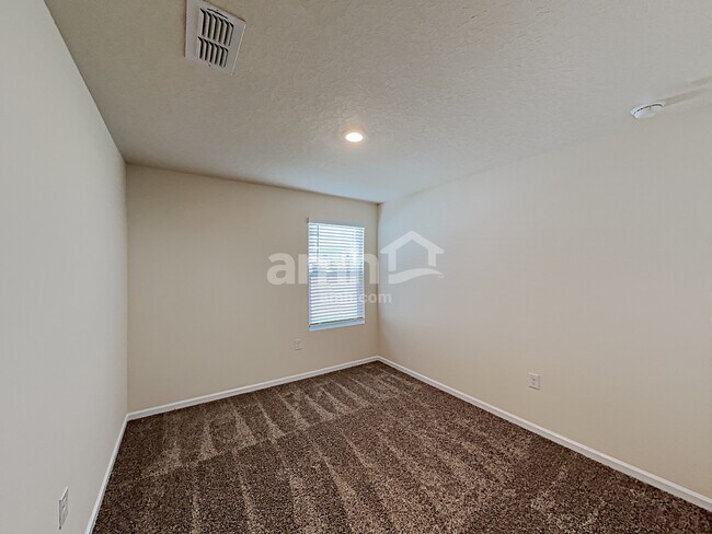 Building Photo - 282 Caminha Rd