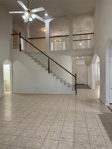 Building Photo - 5817 Mulvane Dr