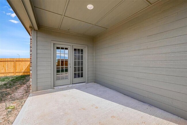 Building Photo - 413 Texas Olive Dr