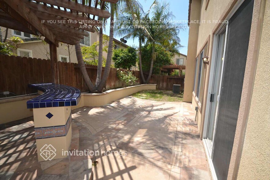 Building Photo - 22830 Oak Knoll Dr