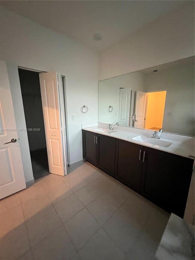 Building Photo - 13387 SW 287th Ter